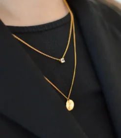 Halsband Syster P Minimalistica Solo Nova Guld