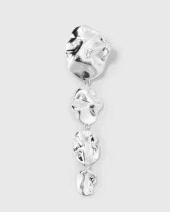 Örhängen Syster P Moulded Long Single Earring Silver ES1276