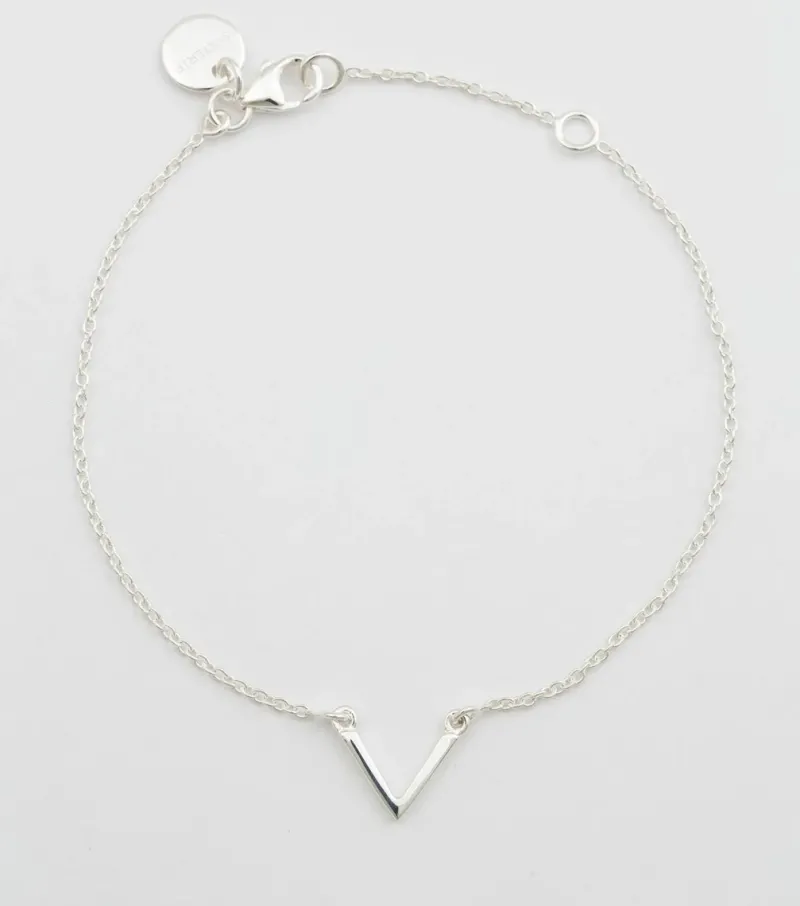 Armband Syster P Strict Plain V Silver (Mega kampanj)