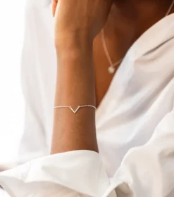 Armband Syster P Strict Plain V Silver (Mega kampanj)