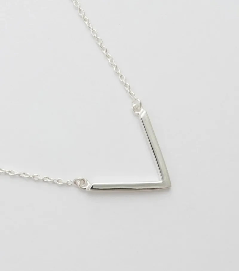 Halsband Syster P Strict Plain V Silver