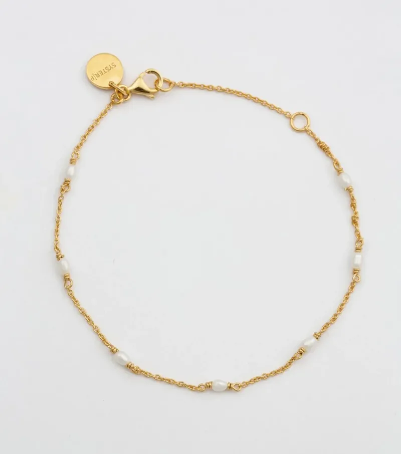Armband Syster P Treasure Multi Pearl Guld