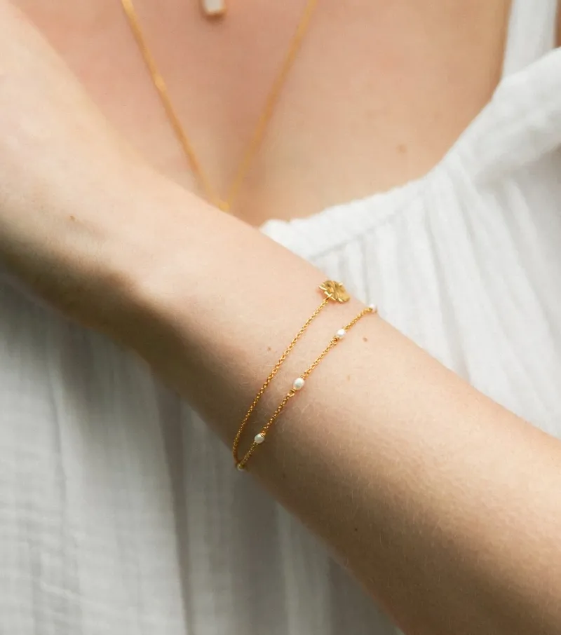 Armband Syster P Treasure Multi Pearl Guld