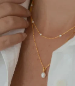 Halsband Syster P Treasure Multi Pearl Guld