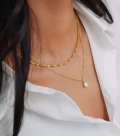 Halsband Syster P Treasure Single Pearl Guld