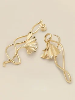 Örhängen YLVA LI Embla Leaf Crystal – Guld