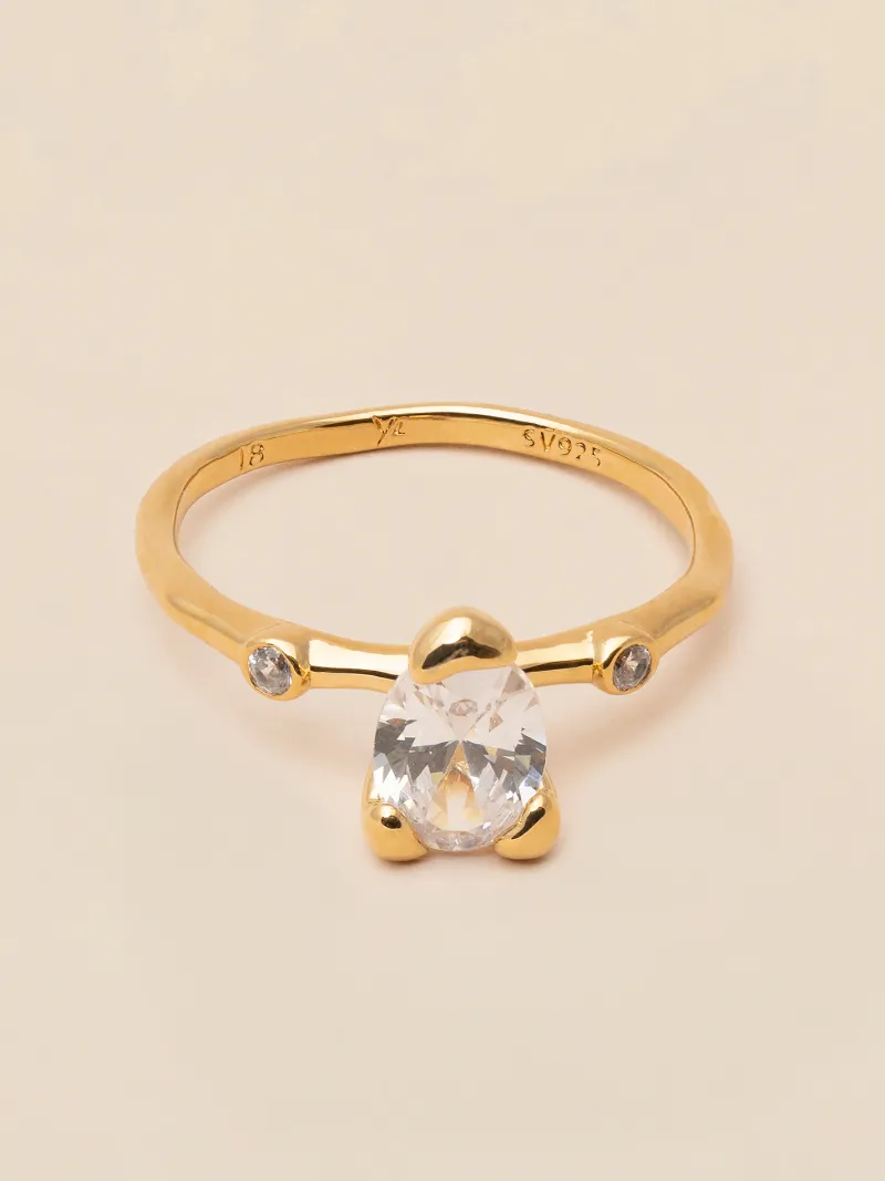 Ringar YLVA LI Embla Ring Crystal – Guld