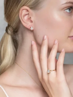 Ringar YLVA LI Embla Ring Crystal – Guld