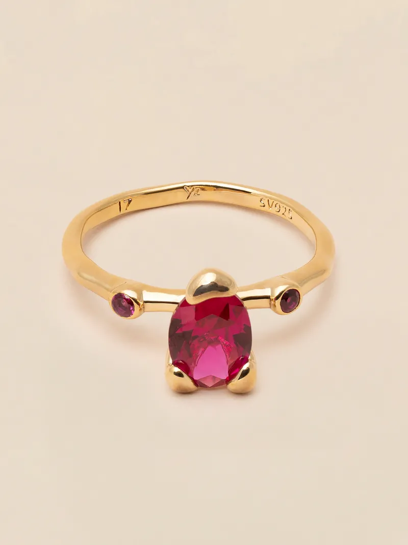 Ringar YLVA LI Embla Ring Ruby – Guld