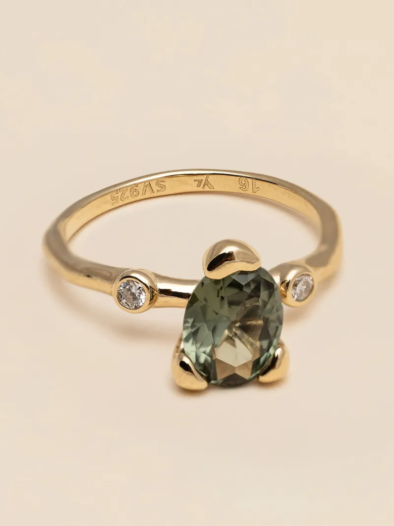 Ringar YLVA LI Embla Ring Tourmaline – Guld