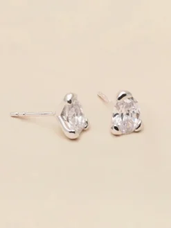 Örhängen YLVA LI Embla Stud Crystal – Silver