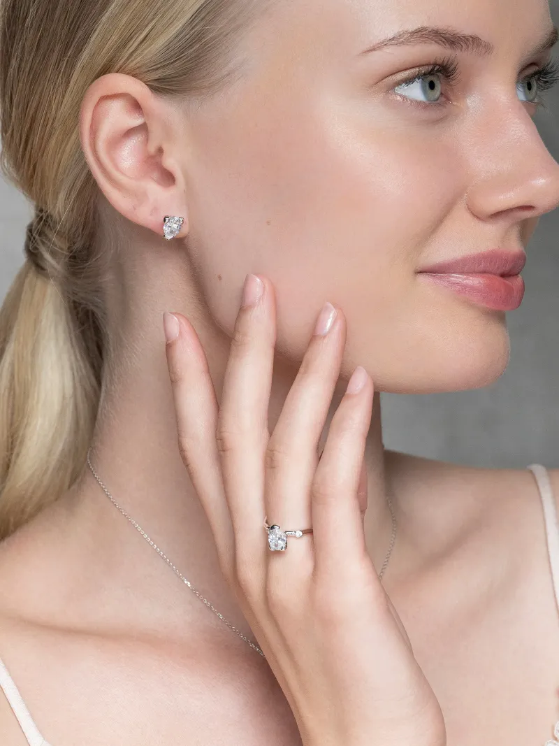 Örhängen YLVA LI Embla Stud Crystal – Silver