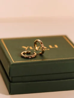 Örhängen YLVA LI Petite Bertha Cuff Light Champagne Guld 6041